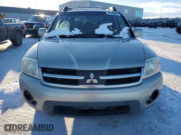 2006 Mitsubishi Endeavor Limited z VIN 4A4MN41S46E602513, wystawiony jako Copart lot #87798005 z przebiegiem 307 509 mil mil oraz Szkoda całkowita • Salvage title. Historia ofert i sprzedaży dostępna na DreamBid. Obrazek 5.