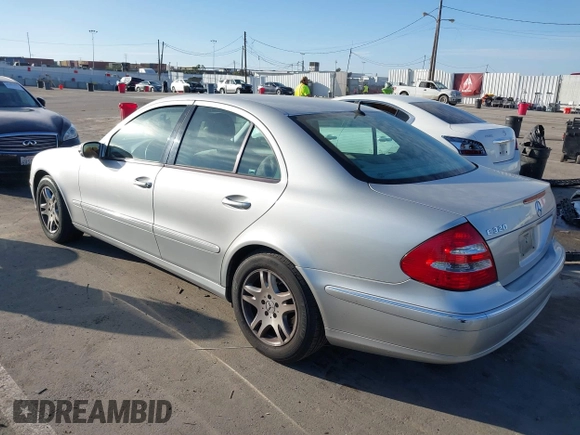 2005 Mercedes-Benz E-Class 3.2L with VIN WDBUF65JX5A718711, listed as a IAAI auction lot 41625603 with 145,024 mi miles. Bid and sale history available at carsss.com. Image 3.