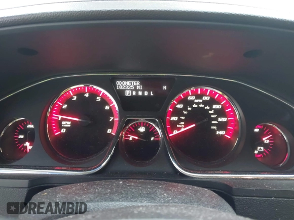 2014 GMC Acadia SLT with VIN 1GKKRRKD6EJ154317, listed as a IAAI auction lot 42104883 with 182,325 mi miles. Bid and sale history available at carsss.com. Image 7.