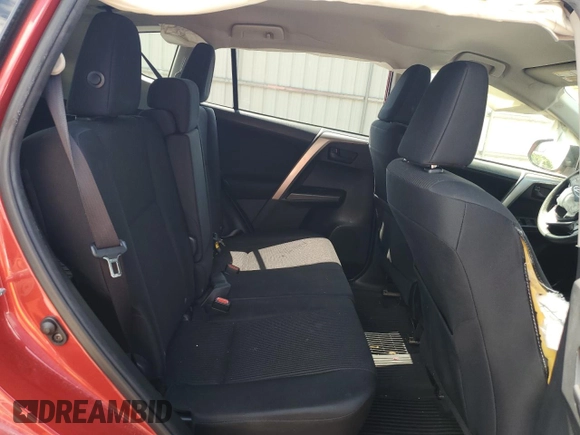 2017 Toyota RAV4 LE с VIN JTMBFREV0HJ122203, выставлен на аукционе Copart как лот 57300735 с пробегом 58 429 миль миль и Списание • Salvage title. История ставок и продаж доступна на DreamBid. Изображение 10.