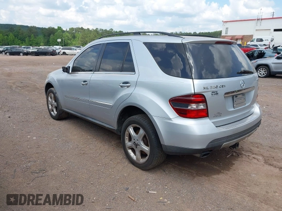 2008 Mercedes-Benz M 320 CDI with VIN 4JGBB22E28A408914, listed as a IAAI auction lot 42066714 with 194,706 mi miles and . Bid and sale history available at DreamBid. Image 3.