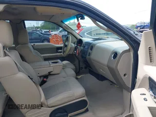 2006 Ford F-150 STX with VIN 1FTRX12W26FA38619, listed as a IAAI auction lot 42124497 with 215,306 mi miles. Bid and sale history available at carsss.com. Image 5.