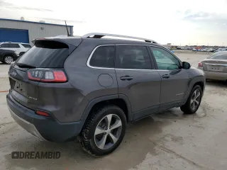 2019 Jeep Cherokee Limited with VIN 1C4PJMDX5KD134895, listed as a Copart auction lot 45327835 with 92,428 mi miles and Salvage Title. Bid and sale history available at DreamBid. Image 3.