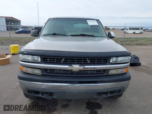 2000 Chevrolet Silverado 2500 LS z VIN 1GCGK29U4YE309544, wystawiony jako IAAI lot #42115349 z przebiegiem 227 652 mil mil oraz . Historia ofert i sprzedaży dostępna na DreamBid. Obrazek 13.