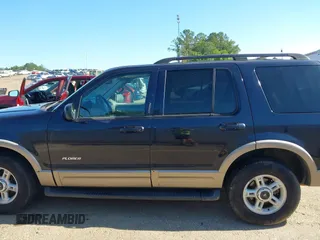 2002 Ford Explorer Eddie Bauer с VIN 1FMZU64W62ZB37029, выставлен на аукционе IAAI как лот 42318856 с пробегом 234 087 миль миль и . История ставок и продаж доступна на DreamBid. Изображение 14.