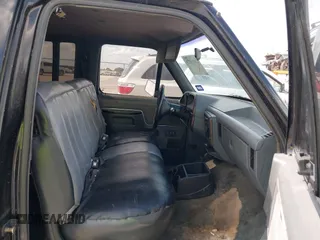1990 Ford F-150 with VIN 1FTEX15N0LKA06904, listed as a IAAI auction lot 42603529 with 473,180 mi miles and . Bid and sale history available at DreamBid. Image 5.