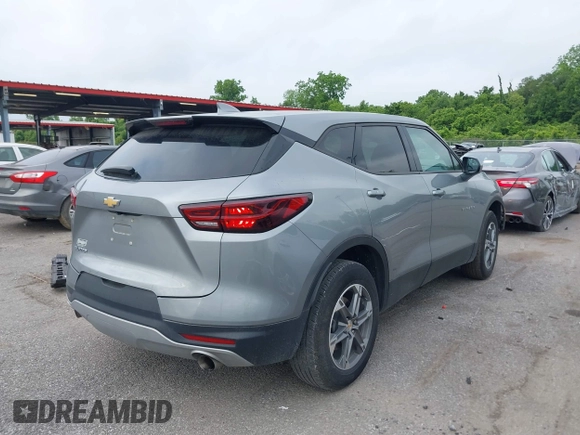2023 Chevrolet Blazer LT с VIN 3GNKBCR40PS195683, выставлен на аукционе IAAI как лот 42183902 с пробегом 32 552 миль миль и . История ставок и продаж доступна на DreamBid. Изображение 4.