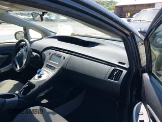 2013 Toyota Prius One with VIN JTDKN3DU0D5691290, listed as a IAAI auction lot 42138179 with 102,003 mi miles and . Bid and sale history available at DreamBid. Image 5.
