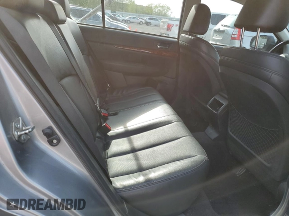 2010 Subaru Legacy Limited z VIN 4S3BMBJ62A3236631, wystawiony jako Copart lot #54870955 z przebiegiem 185 247 mil mil oraz Szkoda całkowita • Salvage title. Historia ofert i sprzedaży dostępna na DreamBid. Obrazek 10.