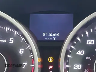 2012 Acura TL Tech Auto with VIN 19UUA9F58CA011897, listed as a IAAI auction lot 40535350 with 213,564 mi miles. Bid and sale history available at carsss.com. Image 15.