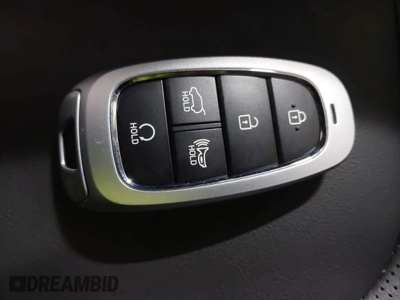 2025 Hyundai Palisade SEL z VIN KM8R2DGE7SU929300, wystawiony jako IAAI lot #42500305 z przebiegiem 1 842 mil mil oraz . Historia ofert i sprzedaży dostępna na DreamBid. Obrazek 11.