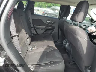 2016 Jeep Cherokee Altitude z VIN 1C4PJLCB3GW209573, wystawiony jako Copart lot #59858895 z przebiegiem 112 186 mil mil oraz Szkoda całkowita • Salvage title. Historia ofert i sprzedaży dostępna na DreamBid. Obrazek 11.