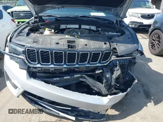 2024 Jeep Grand Cherokee с VIN 1C4RJYB6XRC171449, выставлен на аукционе IAAI как лот 42544548 с пробегом 36 103 миль миль и . История ставок и продаж доступна на DreamBid. Изображение 10.