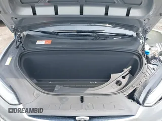 2016 Tesla Model X 70D z VIN 5YJXCAE25GF022898, wystawiony jako IAAI lot #39945988 z przebiegiem Nie podano mil oraz . Historia ofert i sprzedaży dostępna na DreamBid. Obrazek 10.