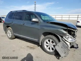 2013 Toyota Highlander with VIN 5TDZK3EH9DS116754, listed as a Copart auction lot 46704665 with 229,423 mi miles and Salvage Title. Bid and sale history available at carsss.com. Image 4.
