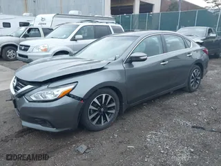 2018 Nissan Altima 2.5 S with VIN 1N4AL3AP9JC187690, listed as a IAAI auction lot 37672501 with 115,207 mi miles. Bid and sale history available at carsss.com. Image 17.