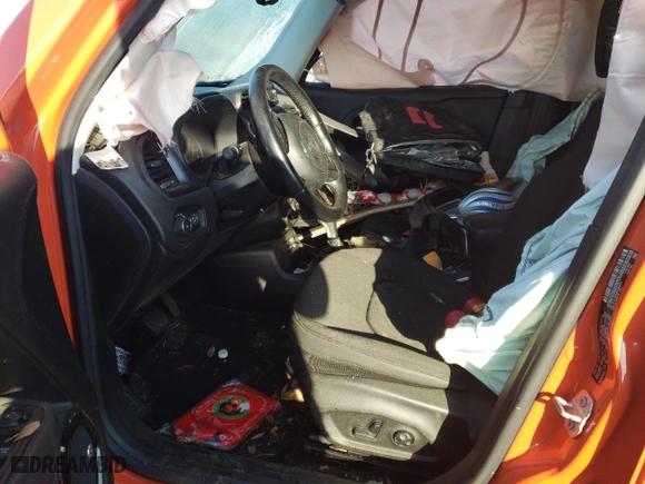 2017 Jeep Renegade Altitude with VIN ZACCJABB9HPG44939, listed as a Copart auction lot 48578125 with 90,965 mi miles and Salvage Title. Bid and sale history available at carsss.com. Image 7.