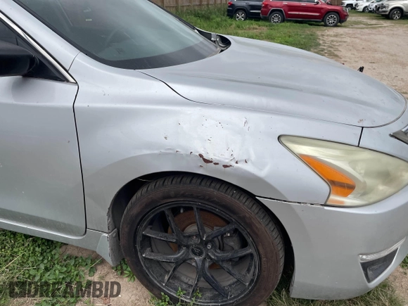 2015 Nissan Altima S with VIN 1N4AL3AP7FN348629, listed as a IAAI auction lot 41723798 with 283,642 mi miles and . Bid and sale history available at DreamBid. Image 6.