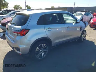 2020 Mitsubishi Outlander Sport ES 2.0 with VIN JA4AR3AUXLU025525, listed as a IAAI auction lot 40648521 with 103,306 mi miles. Bid and sale history available at carsss.com. Image 4.