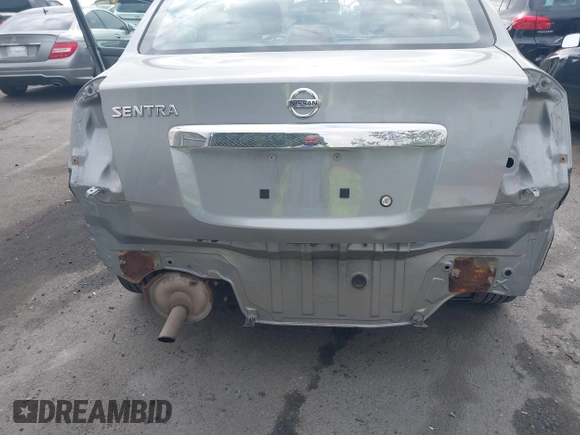 2010 Nissan Sentra 2.0 with VIN 3N1AB6AP4AL706828, listed as a IAAI auction lot 42101032 with 111,687 mi miles and . Bid and sale history available at DreamBid. Image 6.