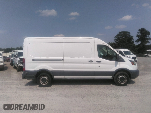 2015 Ford Transit Cargo с VIN 1FTNE2CM6FKB08556, выставлен на аукционе IAAI как лот 42370714 с пробегом 144 558 миль миль и . История ставок и продаж доступна на DreamBid. Изображение 12.