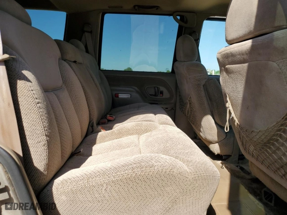 1999 Chevrolet Tahoe Limited with VIN 1GNEC13R5XR132083, listed as a Copart auction lot 54187405 with 167,548 mi miles and Clean Title. Bid and sale history available at carsss.com. Image 11.