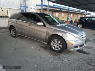 2007 Mercedes-Benz R-Class 3.5L with VIN 4JGCB65E07A044823, listed as a Copart auction lot 84949534 with 216,918 mi miles and Salvage Title. Bid and sale history available at carsss.com. Image 4.
