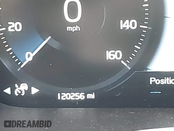 2016 Volvo XC90 T6 Momentum with VIN YV4A22PK7G1078794, listed as a IAAI auction lot 41874698 with 120,256 mi miles. Bid and sale history available at carsss.com. Image 15.