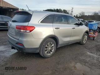 2016 Kia Sorento L with VIN 5XYPG4A30GG014611, listed as a Copart auction lot 41876985 with Not Provided miles and Salvage Title. Bid and sale history available at DreamBid. Image 3.