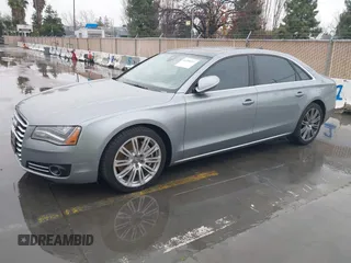 2012 Audi A8 z VIN WAURVAFD5CN008320, wystawiony jako IAAI lot #41508237 z przebiegiem 183 398 mil mil oraz . Historia ofert i sprzedaży dostępna na DreamBid. Obrazek 17.