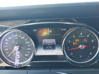 2017 Mercedes-Benz E-Class E 300 Luxury with VIN WDDZF4JBXHA040059, listed as a IAAI auction lot 41988657 with 67,197 mi miles. Bid and sale history available at carsss.com. Image 7.