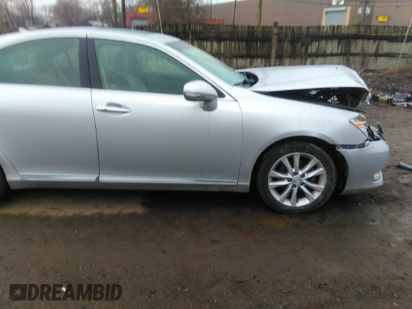 2011 Lexus ES with VIN JTHBK1EG7B2435831, listed as a IAAI auction lot 42007290 with Not Provided miles. Bid and sale history available at carsss.com. Image 12.