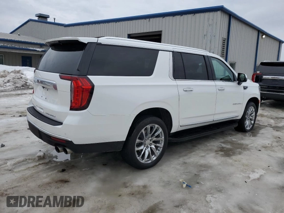 2022 GMC Yukon XL Denali with VIN 1GKS2JKL8NR208795, listed as a Copart auction lot 48006895 with 58,706 mi miles and Salvage Title. Bid and sale history available at carsss.com. Image 3.