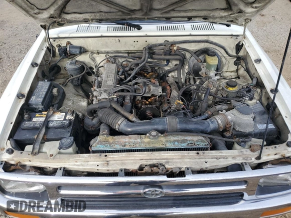 1993 Toyota Pickup DX with VIN JT4RN81P4P5168613, listed as a Copart auction lot 82611524 with 200,408 mi miles and Clean title. Bid and sale history available at DreamBid. Image 11.