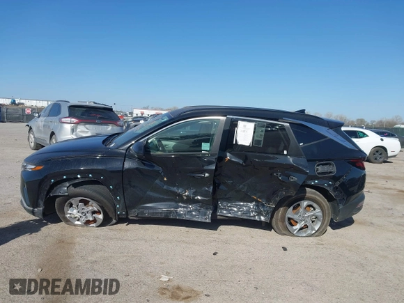 2024 Hyundai Tucson SEL with VIN 5NMJB3DE4RH299544, listed as a IAAI auction lot 41818475 with 37,698 mi miles. Bid and sale history available at carsss.com. Image 13.
