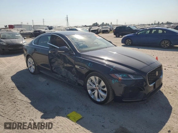 2022 Jaguar XF R-Dynamic SE with VIN SAJBL4GX6NCY92384, listed as a Copart auction lot 75616424 with 0 mi miles and Salvage Title. Bid and sale history available at carsss.com. Image 4.