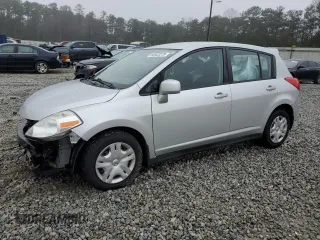 2010 Nissan Versa 1.8 S with VIN 3N1BC1CPXAL357384, listed as a Copart auction lot 44943275 with 205,088 mi miles and Salvage Title. Bid and sale history available at carsss.com. Image 1.