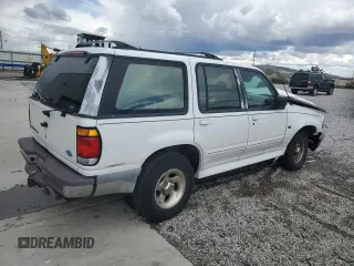 1997 Ford Explorer XLT with VIN 1FMDU35P0VZA19790, listed as a Copart auction lot 56766165 with 278,955 mi miles and Salvage title. Bid and sale history available at DreamBid. Image 3.