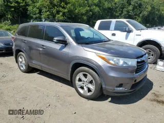 2015 Toyota Highlander Hybrid Limited with VIN 5TDDCRFH8FS009464, listed as a Copart auction lot 68091364 with 209,797 mi miles and Salvage Title. Bid and sale history available at carsss.com. Image 4.