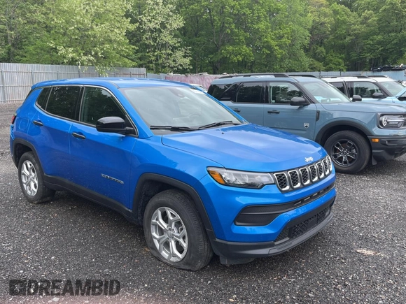 2025 Jeep Compass Sport with VIN 3C4NJDAN5ST528384, listed as a Copart auction lot 56180685 with 4,982 mi miles and Salvage title. Bid and sale history available at DreamBid. Image 1.