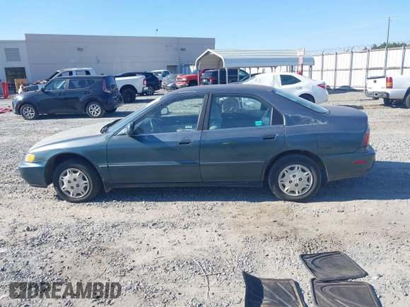1997 Honda Accord Value with VIN 1HGCD5680VA148728, listed as a IAAI auction lot 41011149 with 198,773 mi miles and . Bid and sale history available at carsss.com. Image 14.