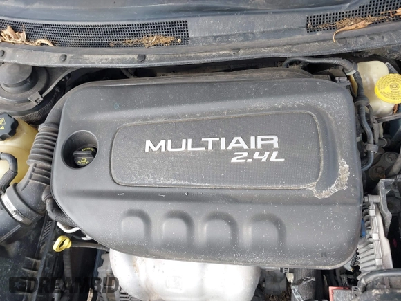 2015 Chrysler 200 Limited with VIN 1C3CCCAB8FN647171, listed as a IAAI auction lot 41822312 with 174,743 mi miles and . Bid and sale history available at DreamBid. Image 10.