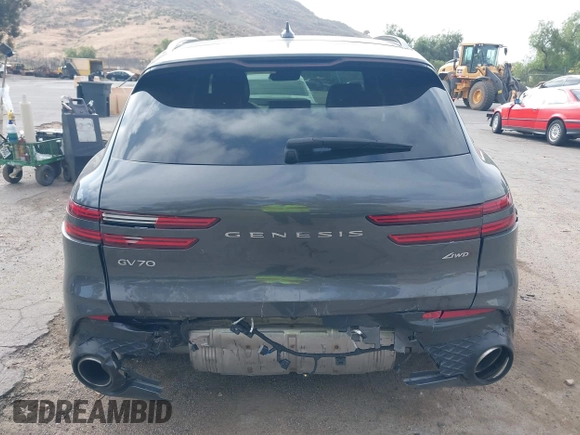 2023 Genesis GV70 2.5T с VIN KMUMADTB6PU090631, выставлен на аукционе IAAI как лот 42158641 с пробегом 45 871 миль миль и . История ставок и продаж доступна на DreamBid. Изображение 16.