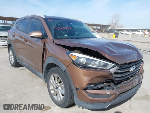 2016 Hyundai Tucson Limited with VIN KM8J33A20GU137662, listed as a IAAI auction lot 41818149 with 120,010 mi miles. Bid and sale history available at carsss.com. Image 6.