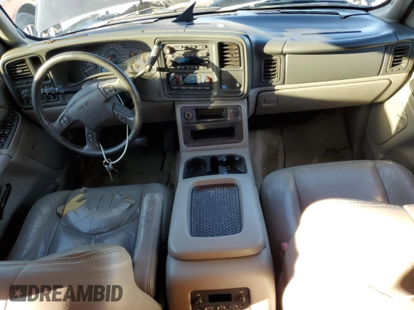 2004 GMC Yukon XL SLT with VIN 3GKEC16Z64G104538, listed as a Copart auction lot 81171464 with 159,244 mi miles and Salvage Title. Bid and sale history available at carsss.com. Image 8.