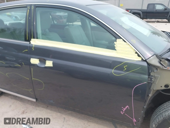 2011 Toyota Avalon with VIN 4T1BK3DB8BU392152, listed as a IAAI auction lot 41991123 with 147,297 mi miles and . Bid and sale history available at carsss.com. Image 19.