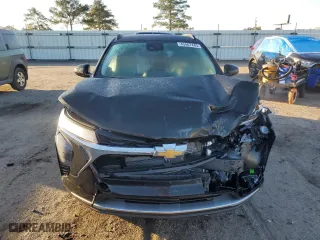 2025 Chevrolet Trax LT with VIN KL77LHEP9SC102793, listed as a Copart auction lot 43467445 with 3,730 mi miles and Salvage Title. Bid and sale history available at carsss.com. Image 5.
