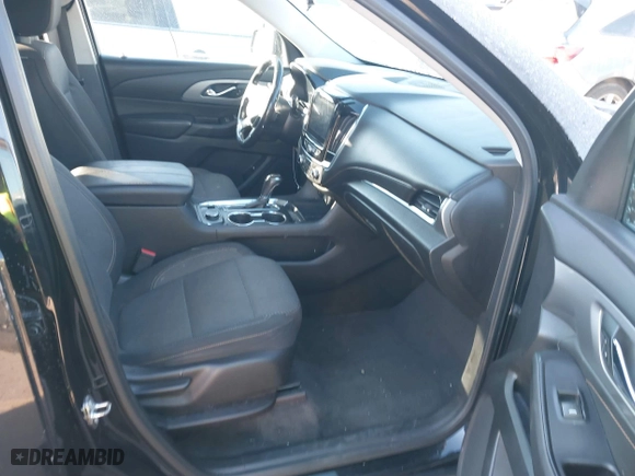 2018 Chevrolet Traverse LT Cloth with VIN 1GNEVGKW7JJ278589, listed as a IAAI auction lot 41432399 with 181,282 mi miles. Bid and sale history available at carsss.com. Image 5.