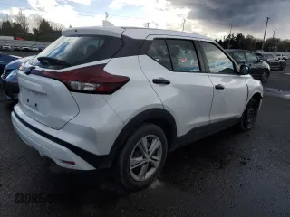 2024 Nissan Kicks S with VIN 3N1CP5BV1RL491860, listed as a Copart auction lot 49306025 with 32,400 mi miles and Salvage Title. Bid and sale history available at carsss.com. Image 3.