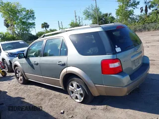 2005 Ford Freestyle SEL with VIN 1FMZK021X5GA46212, listed as a IAAI auction lot 41779597 with 147,994 mi miles. Bid and sale history available at carsss.com. Image 14.